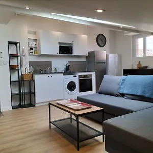 https://le-riquet-charmant-2-pices-proche-de-la-gare.midi-pyreneeshotels.com